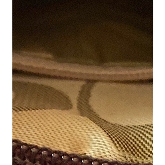 🆕🔥COACH SUPER CUTE&STYLISH CHOCOLATE BROWN&LIGHT BRONZE&LIGHT GOLD WRISTLET - Picture 9 of 11